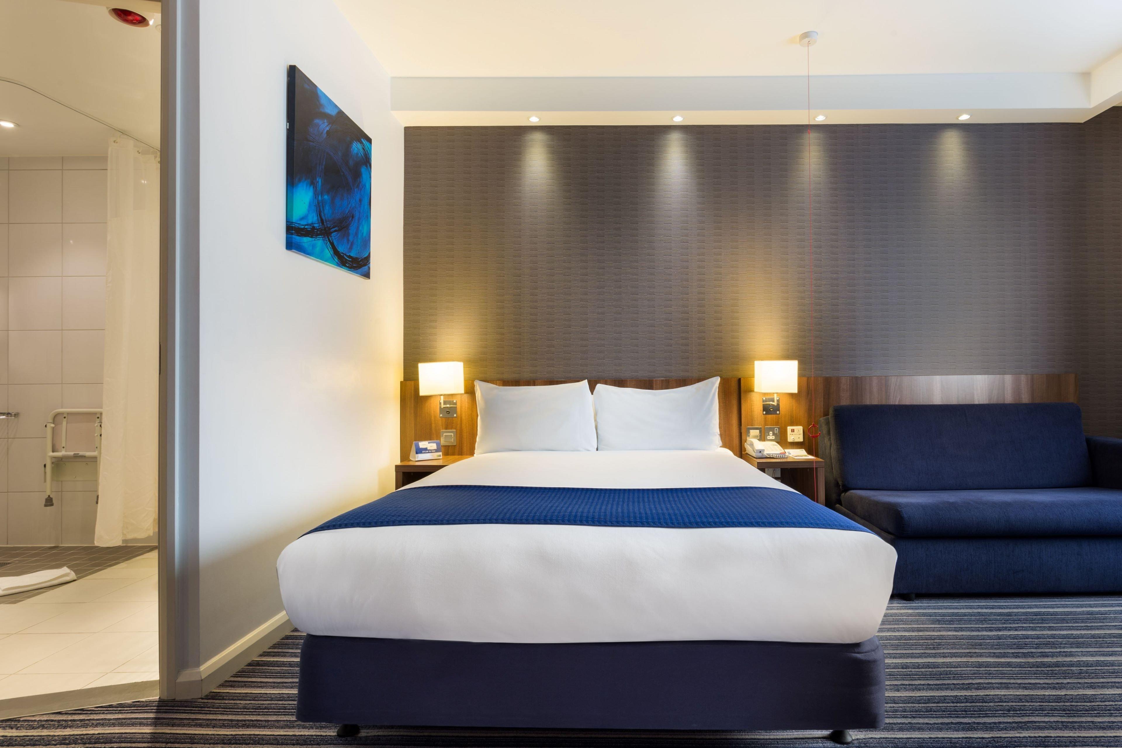 Holiday Inn Express Colchester By Ihg Eksteriør bilde